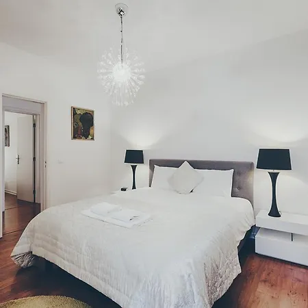 Apartman Master Deco Gem In City Center