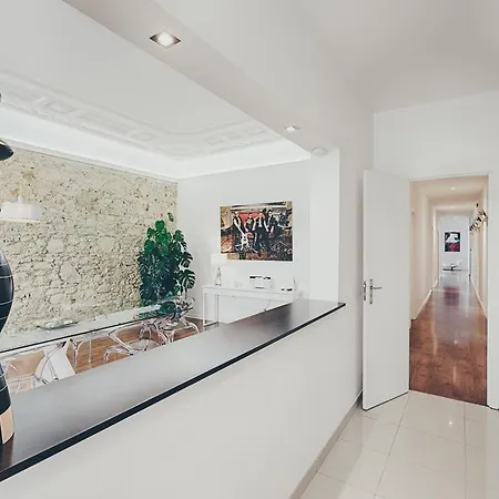 Apartment Master Deco Gem In City Center Lisbon